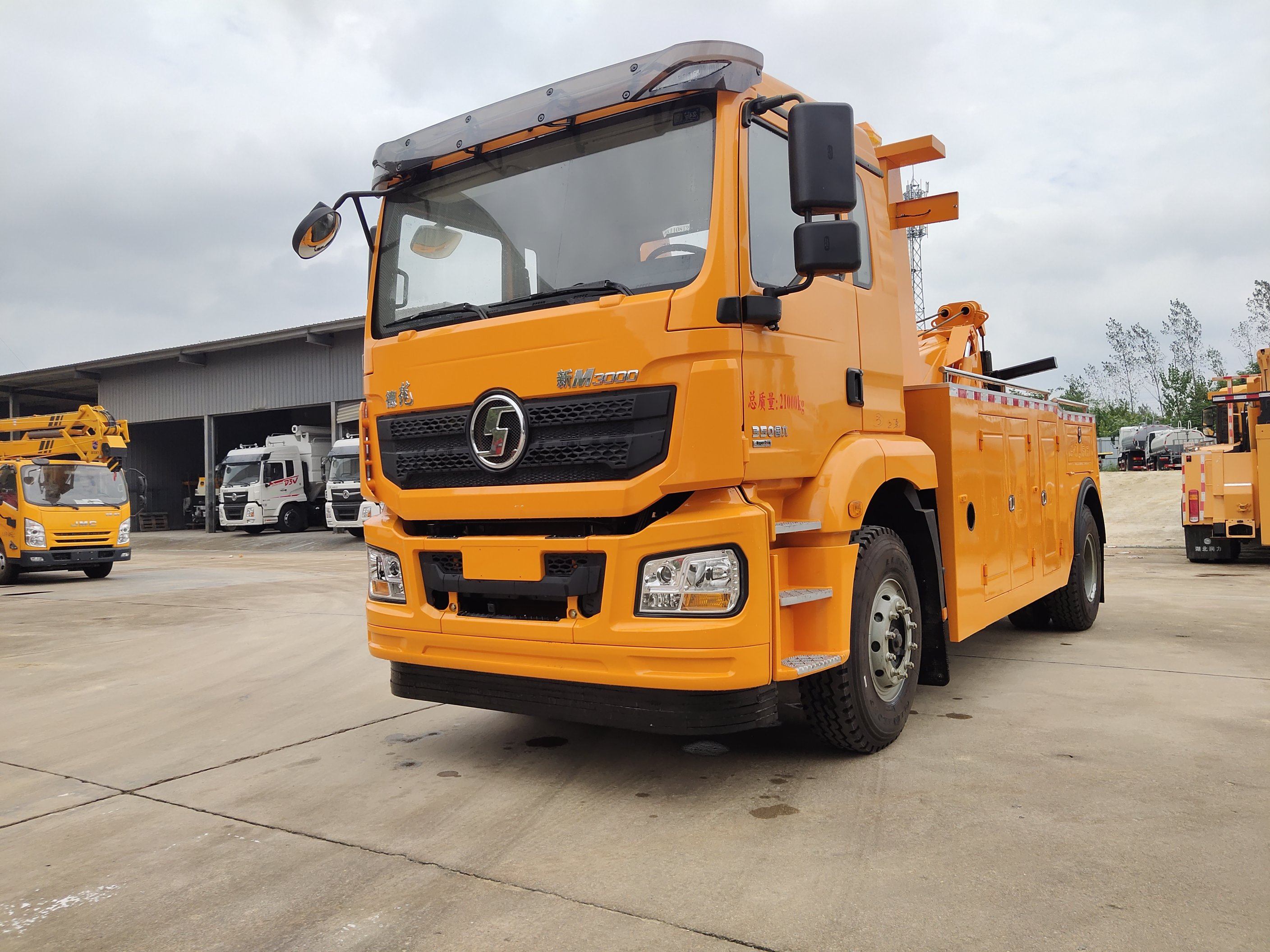 陜汽超短軸距重載版清障車